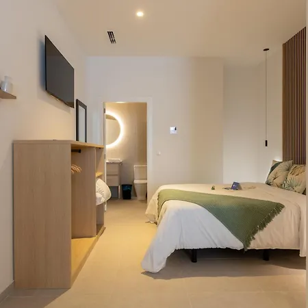 Dorm4you Arena Plaza *