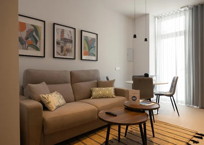 Dorm4you Arena Plaza Apartahotel Valencia